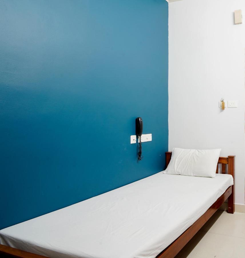 Reach Residency Hotel Kochi Kültér fotó