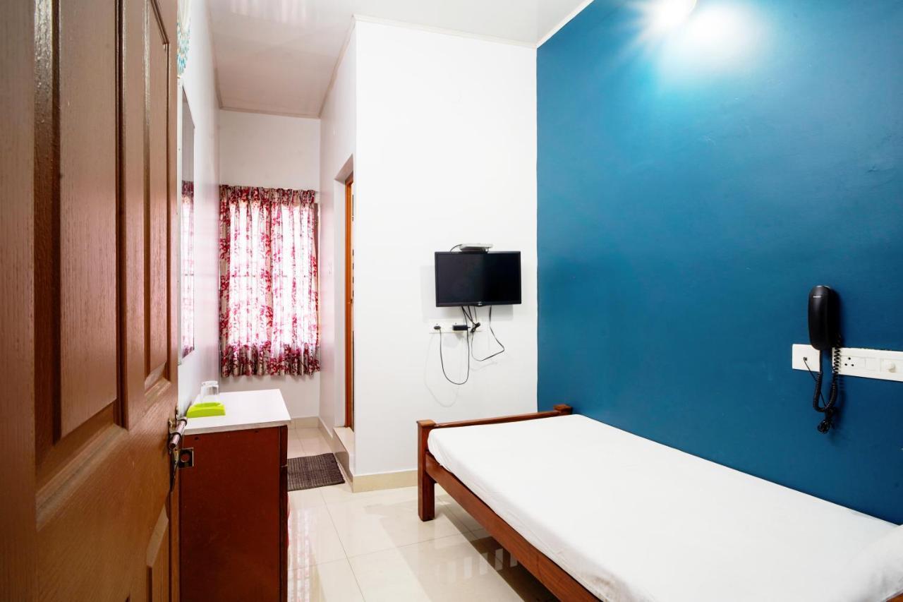 Reach Residency Hotel Kochi Kültér fotó