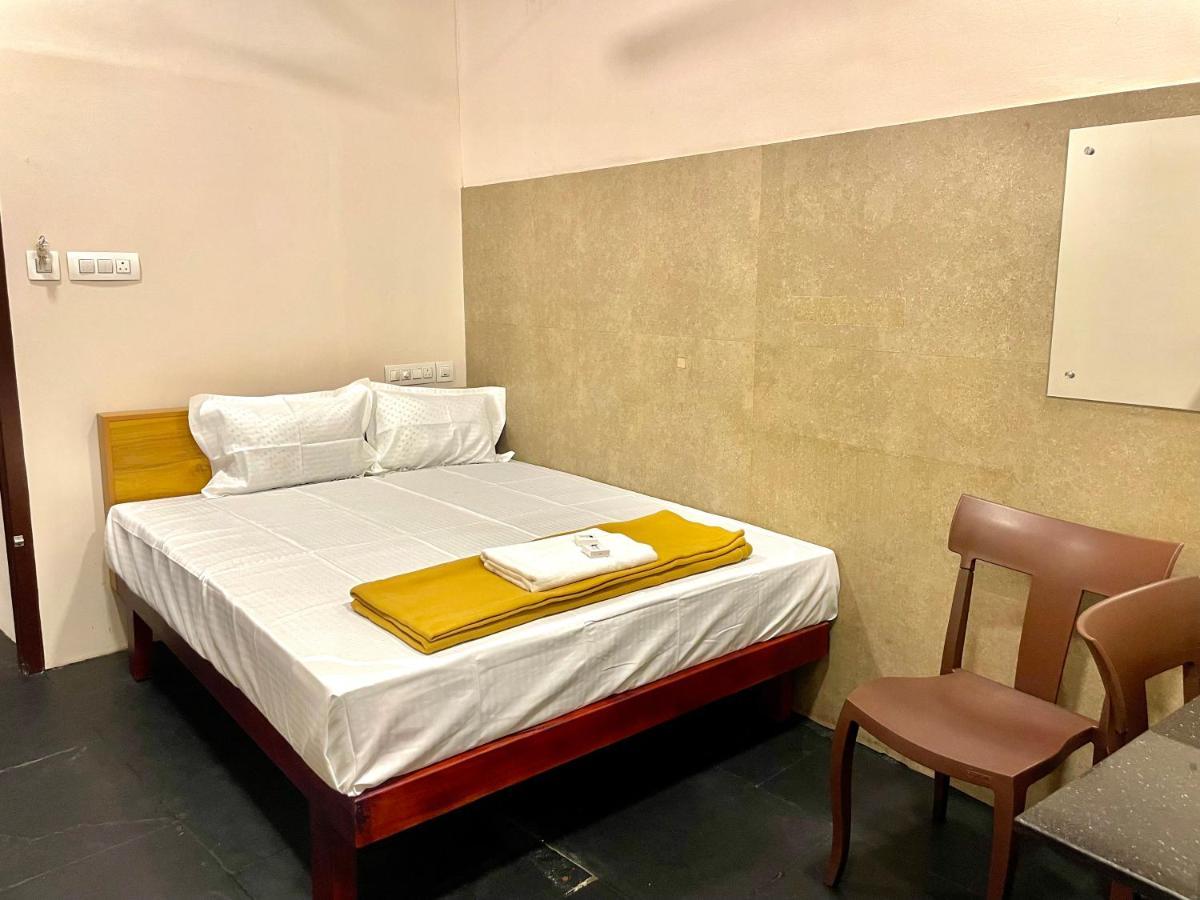 Reach Residency Hotel Kochi Kültér fotó