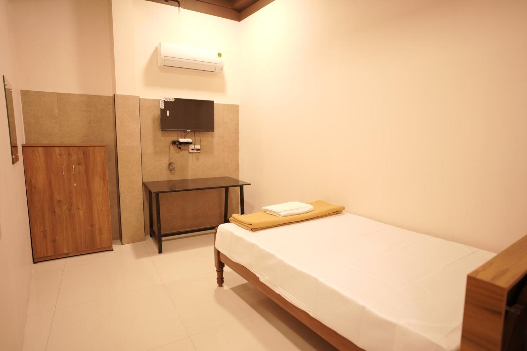 Reach Residency Hotel Kochi Kültér fotó