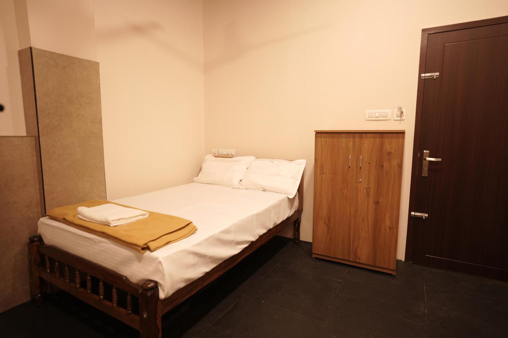 Reach Residency Hotel Kochi Kültér fotó