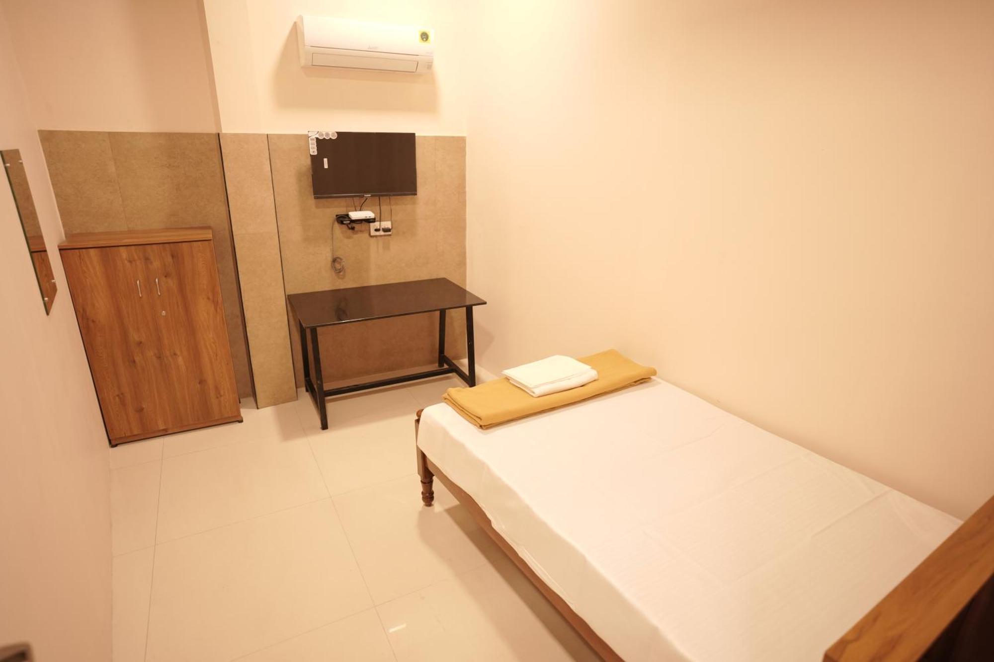 Reach Residency Hotel Kochi Kültér fotó