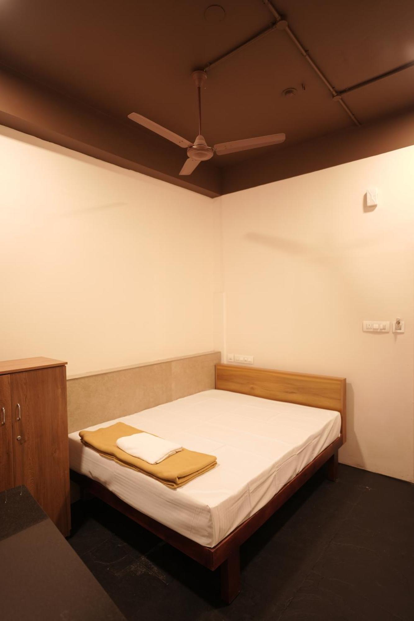 Reach Residency Hotel Kochi Kültér fotó