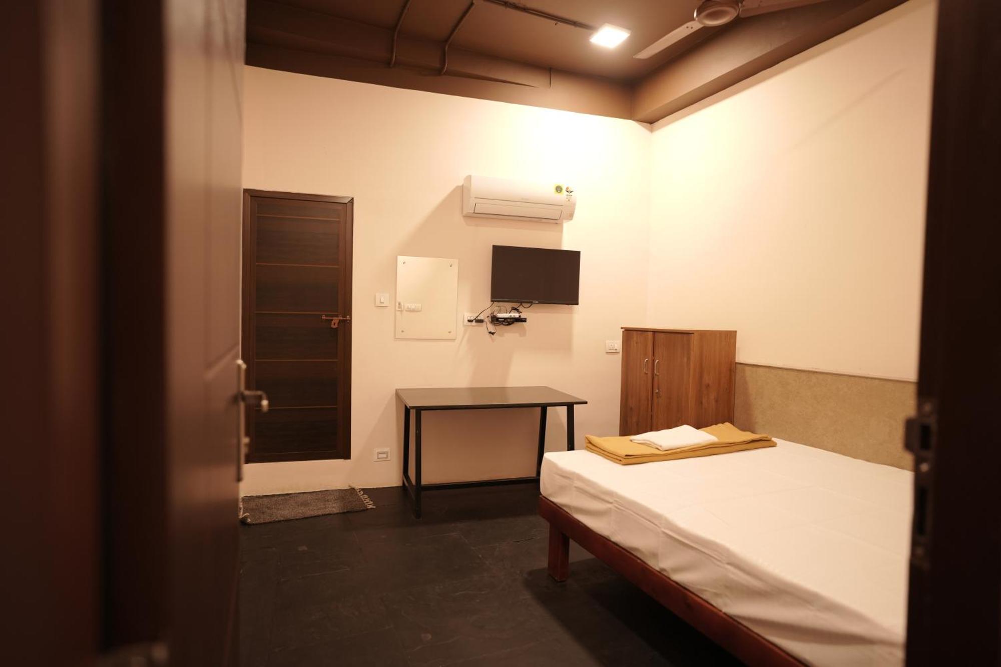 Reach Residency Hotel Kochi Kültér fotó