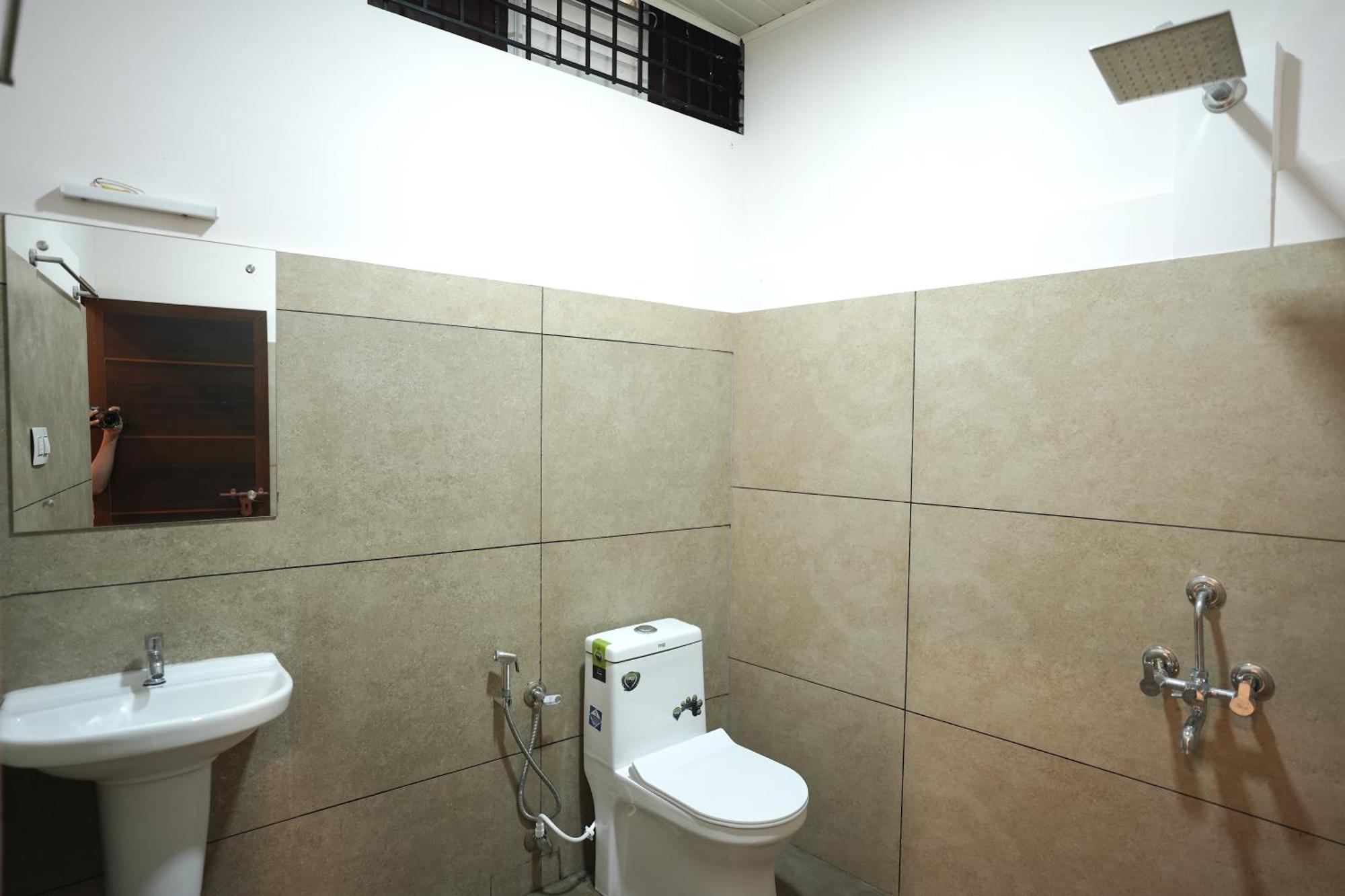 Reach Residency Hotel Kochi Kültér fotó